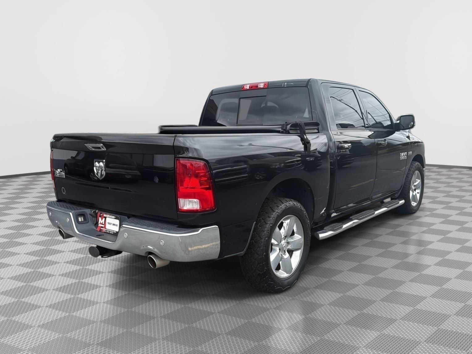 2017 Ram 1500 Big Horn photo 5