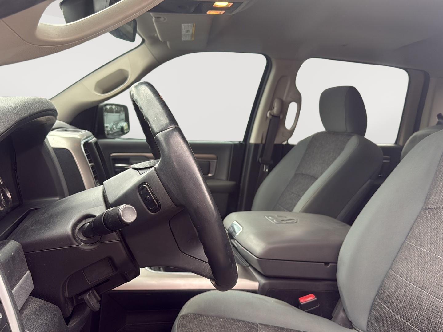 2017 Ram 1500 Big Horn photo 16