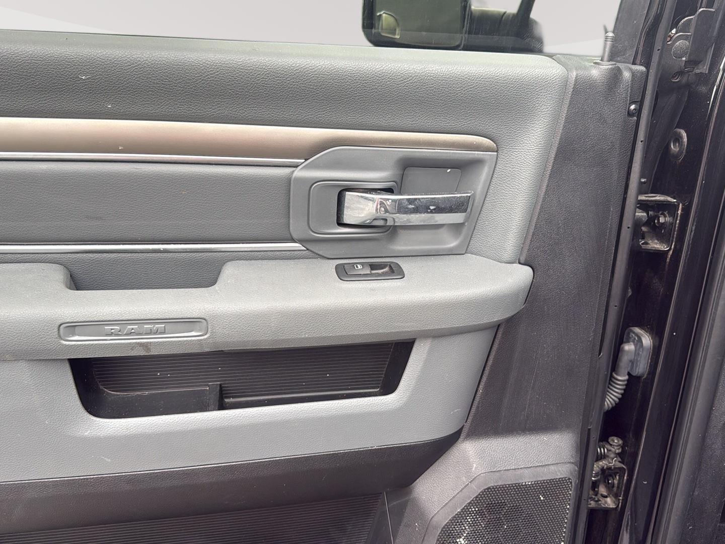 2017 Ram 1500 Big Horn photo 19