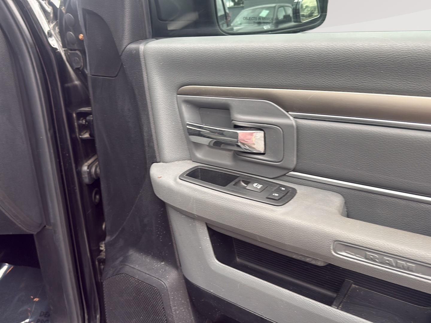 2017 Ram 1500 Big Horn photo 30