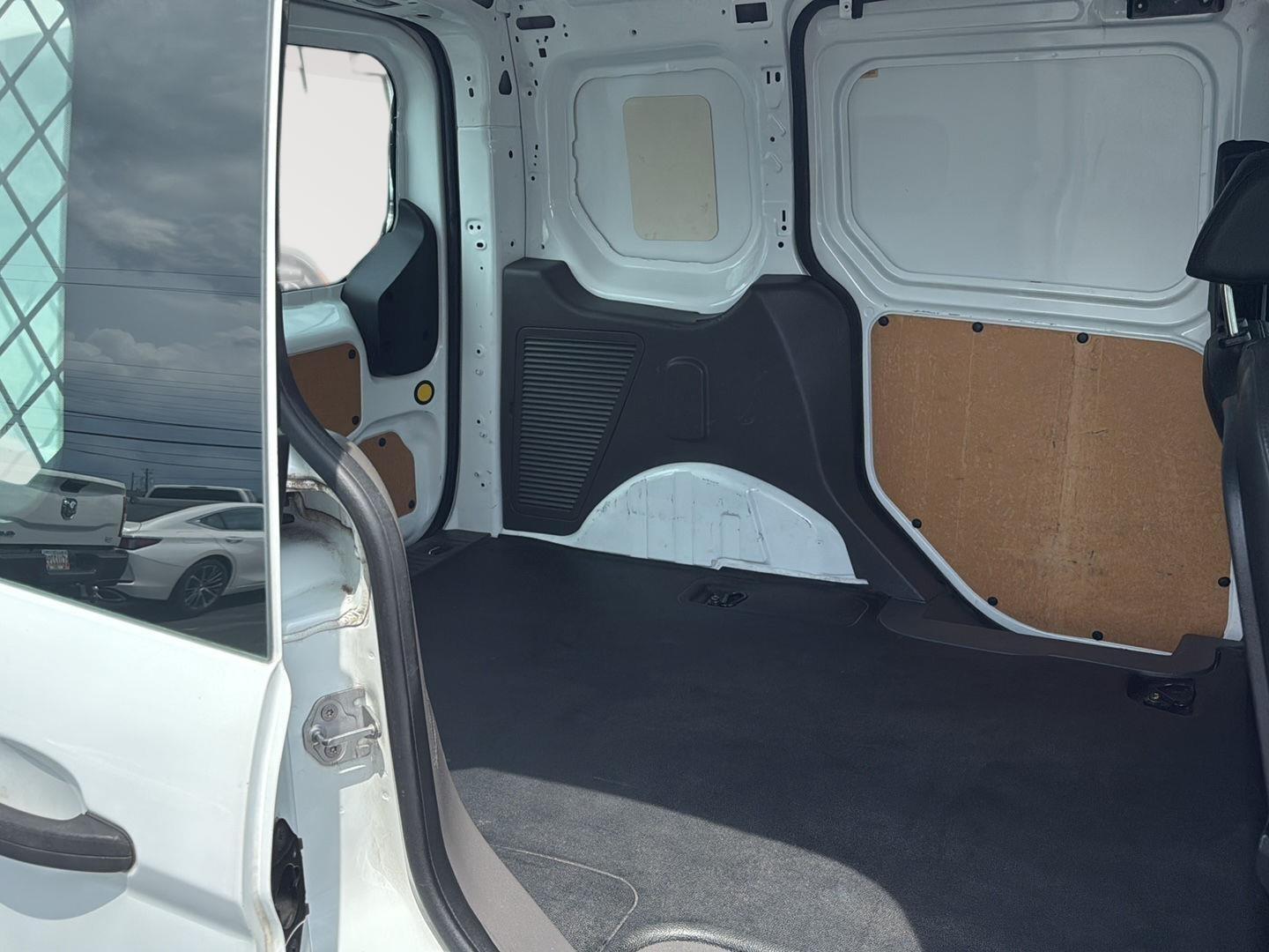 2020 Ford Transit XL Cargo Van photo 24