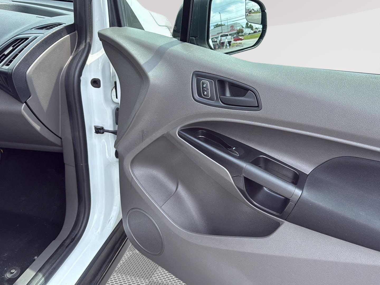 2020 Ford Transit XL Cargo Van photo 27