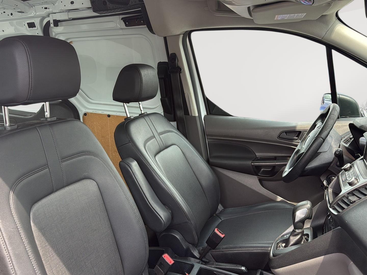 2020 Ford Transit XL Cargo Van photo 31
