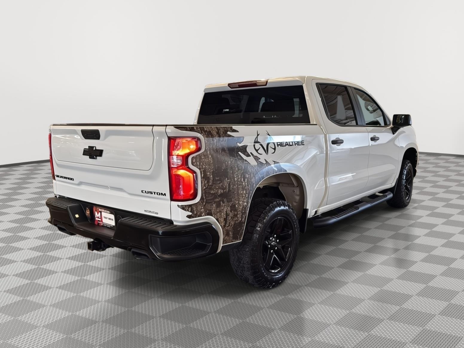 2022 Chevrolet Silverado 1500 Custom Trail Boss photo 5