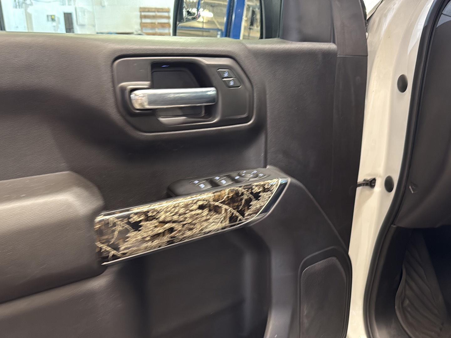 2022 Chevrolet Silverado 1500 Custom Trail Boss photo 10