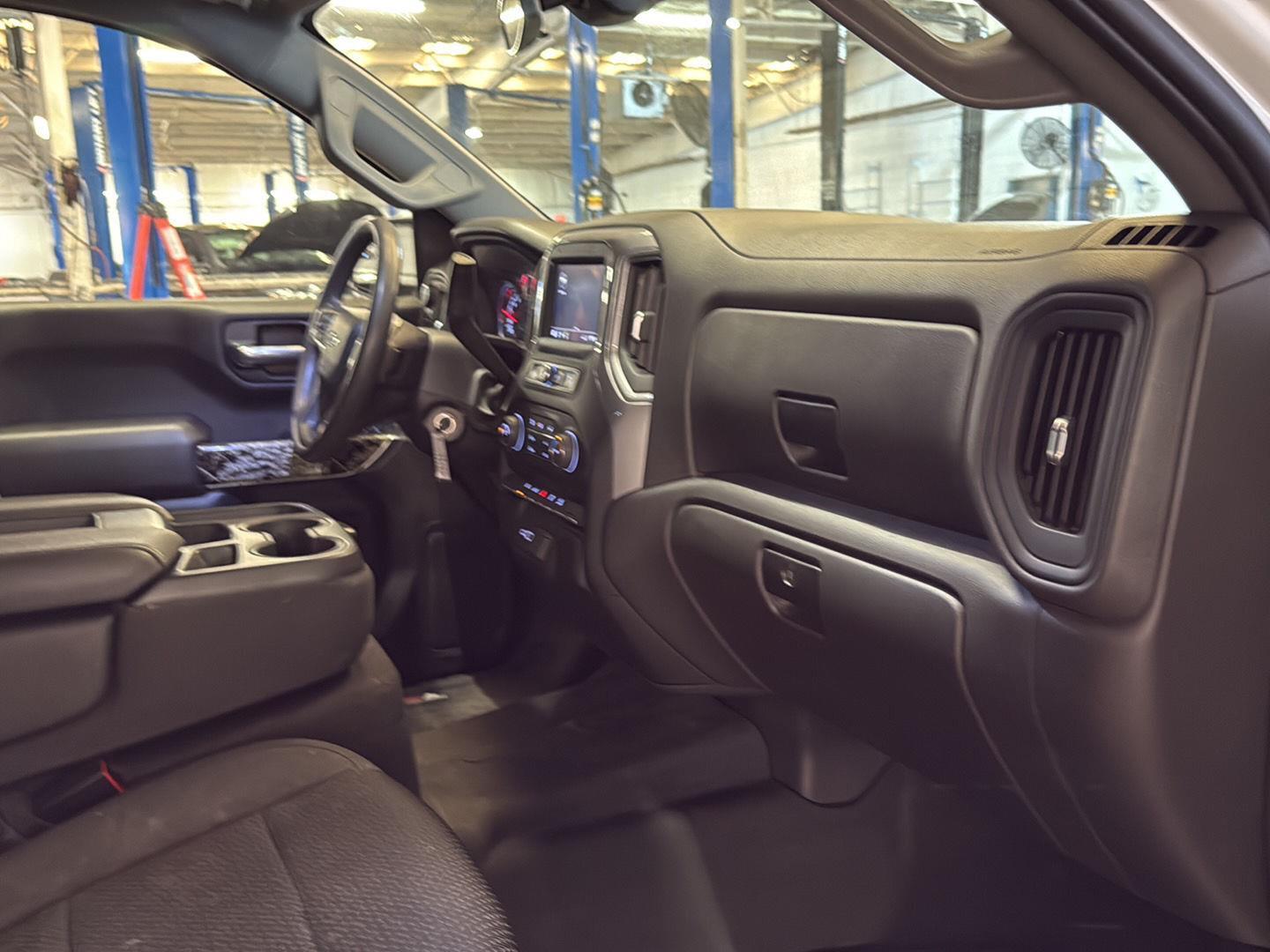 2022 Chevrolet Silverado 1500 Custom Trail Boss photo 36