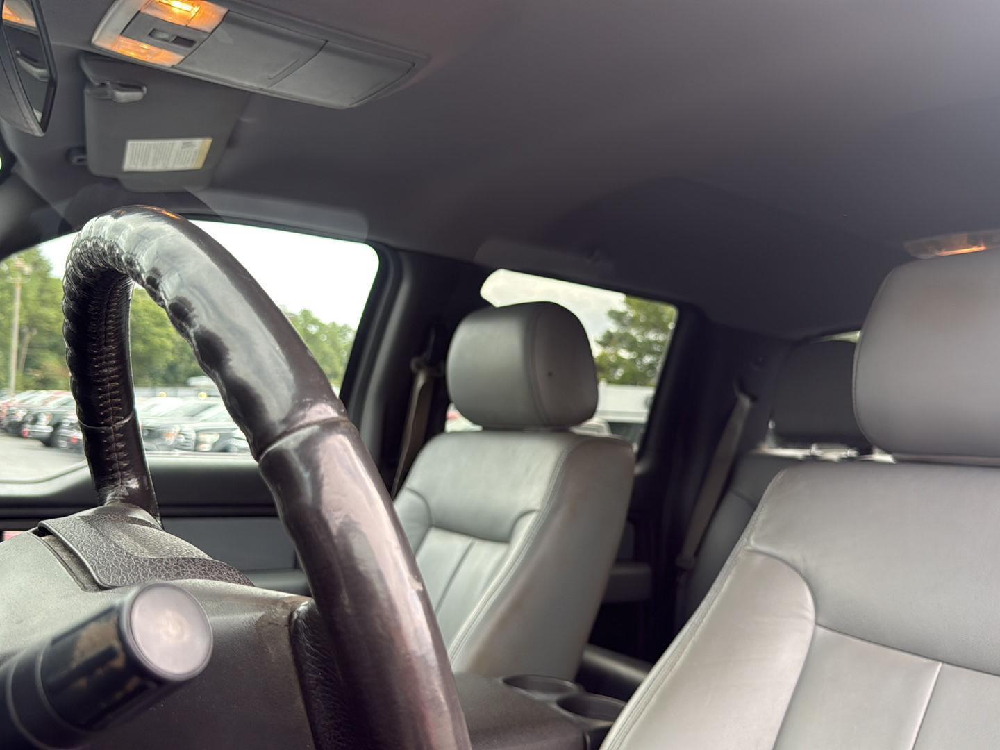2014 Ford F-150 XLT photo 17