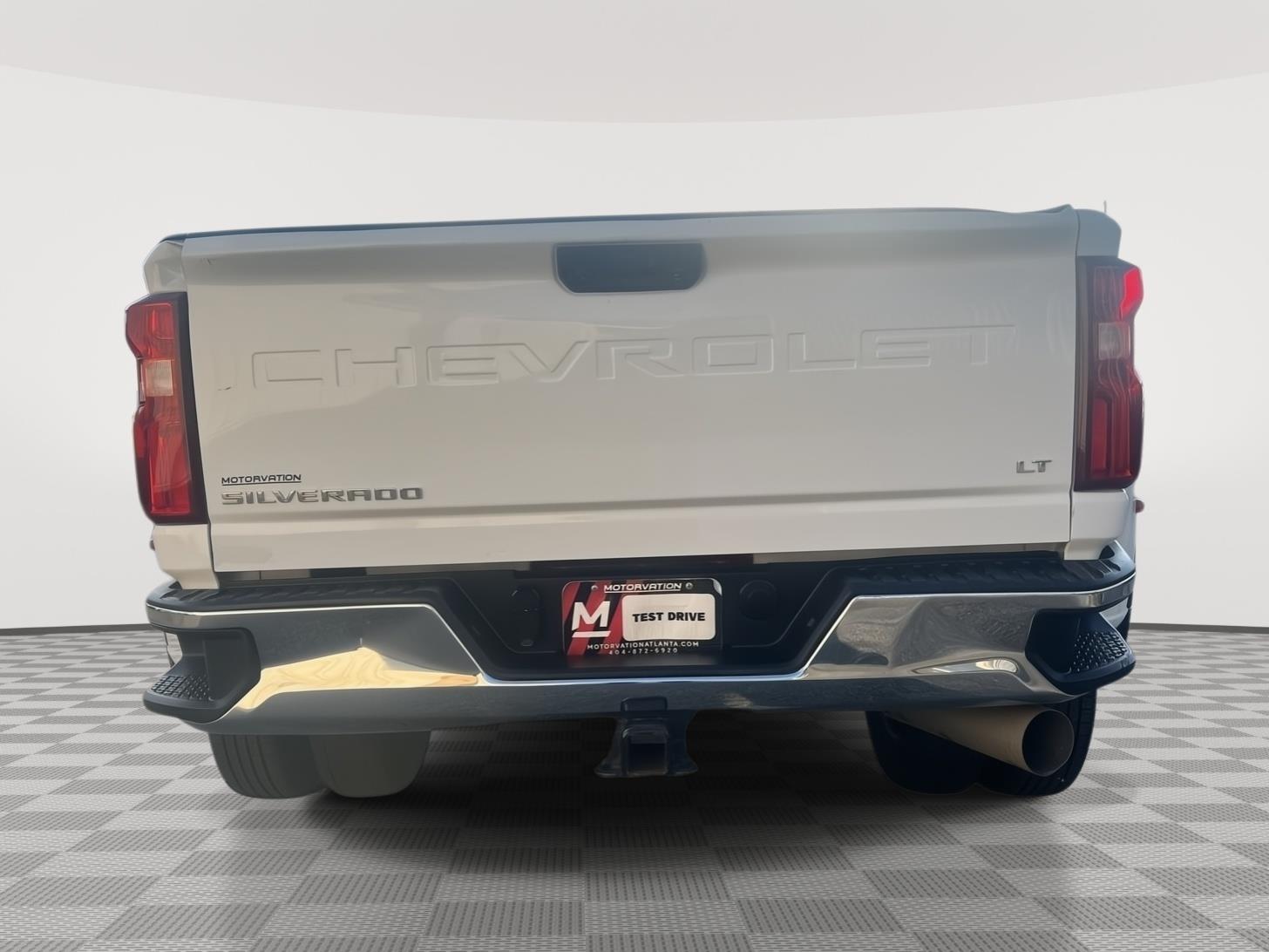 2023 Chevrolet Silverado 3500HD LT photo 4