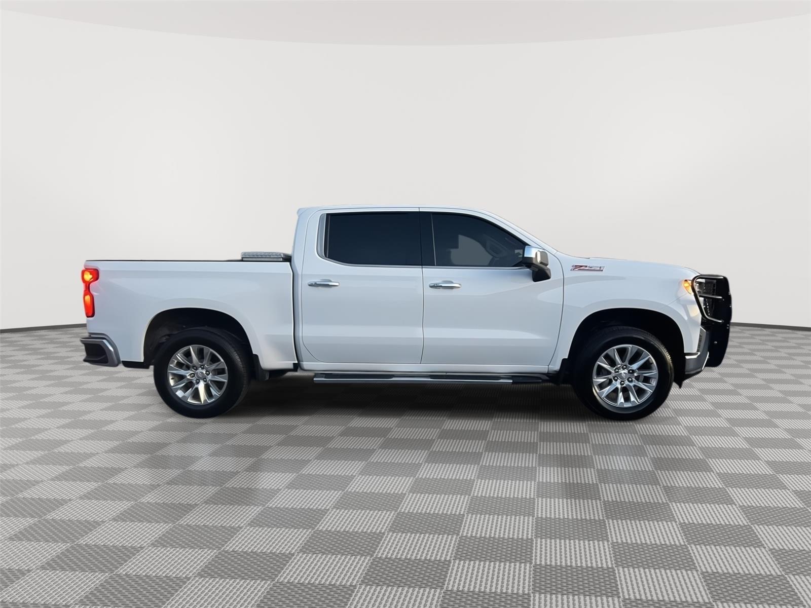 2021 Chevrolet Silverado 1500 LTZ photo 4