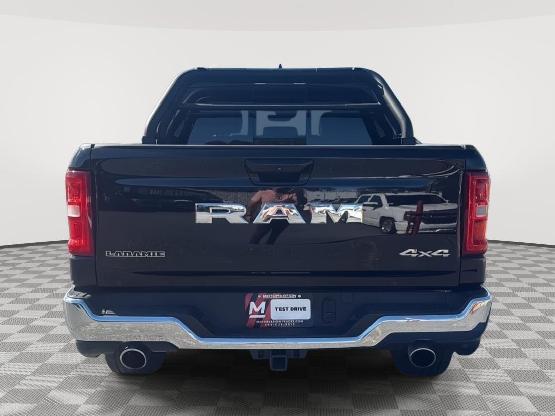2025 Ram 1500 Laramie photo 3