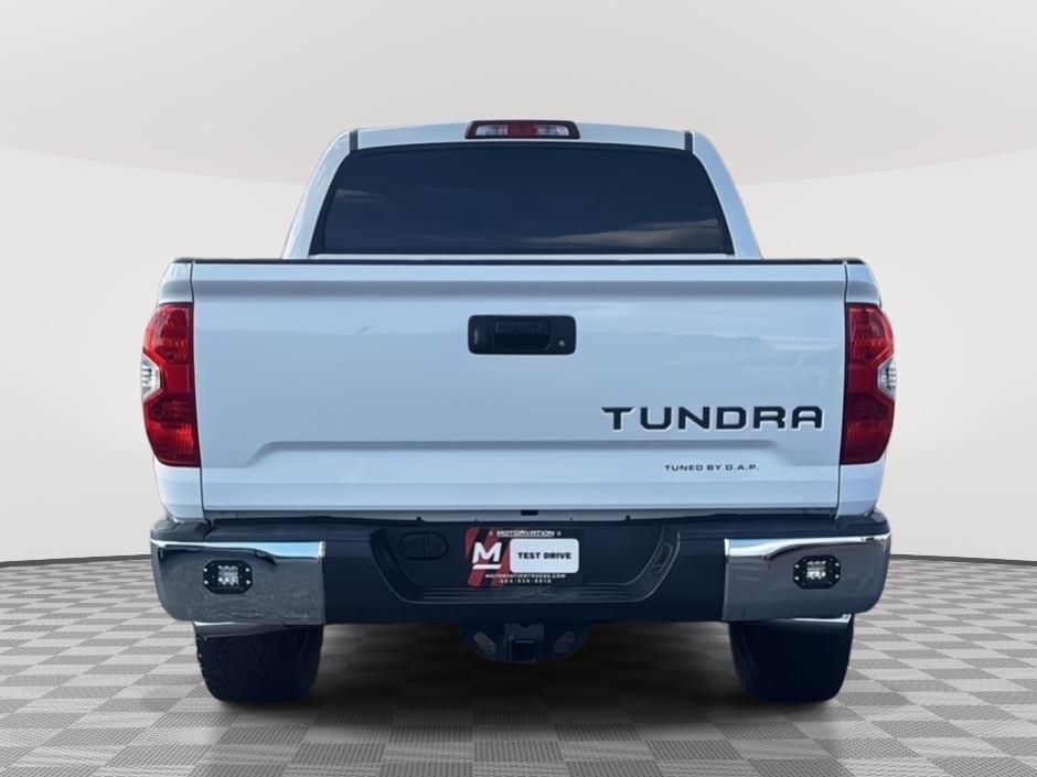 2014 Toyota Tundra SR5 photo 4