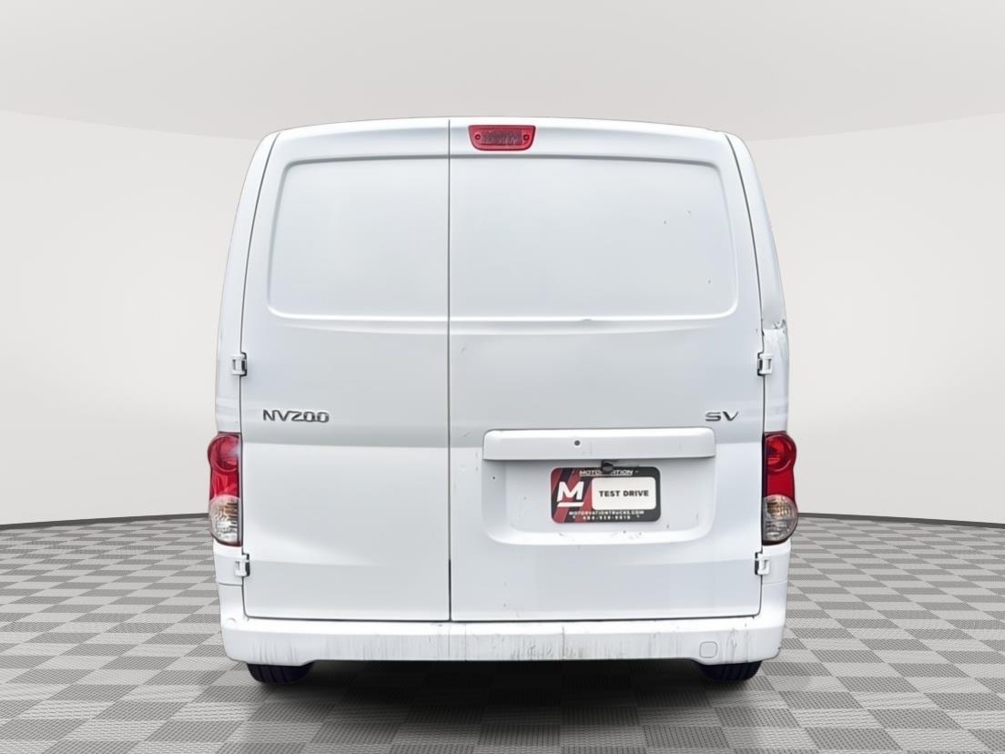 2016 Nissan NV200 SV photo 4
