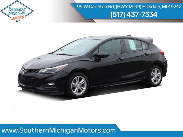 Used 2018 Chevrolet Cruze LT with VIN 3G1BE6SM5JS650278 for sale in Hillsdale, MI