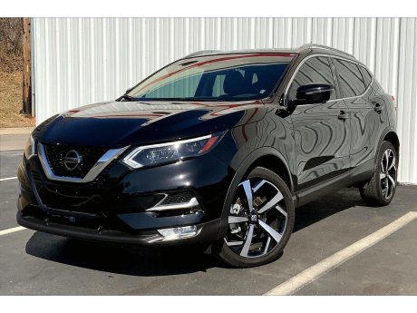 2022 Nissan Rogue Sport SL 