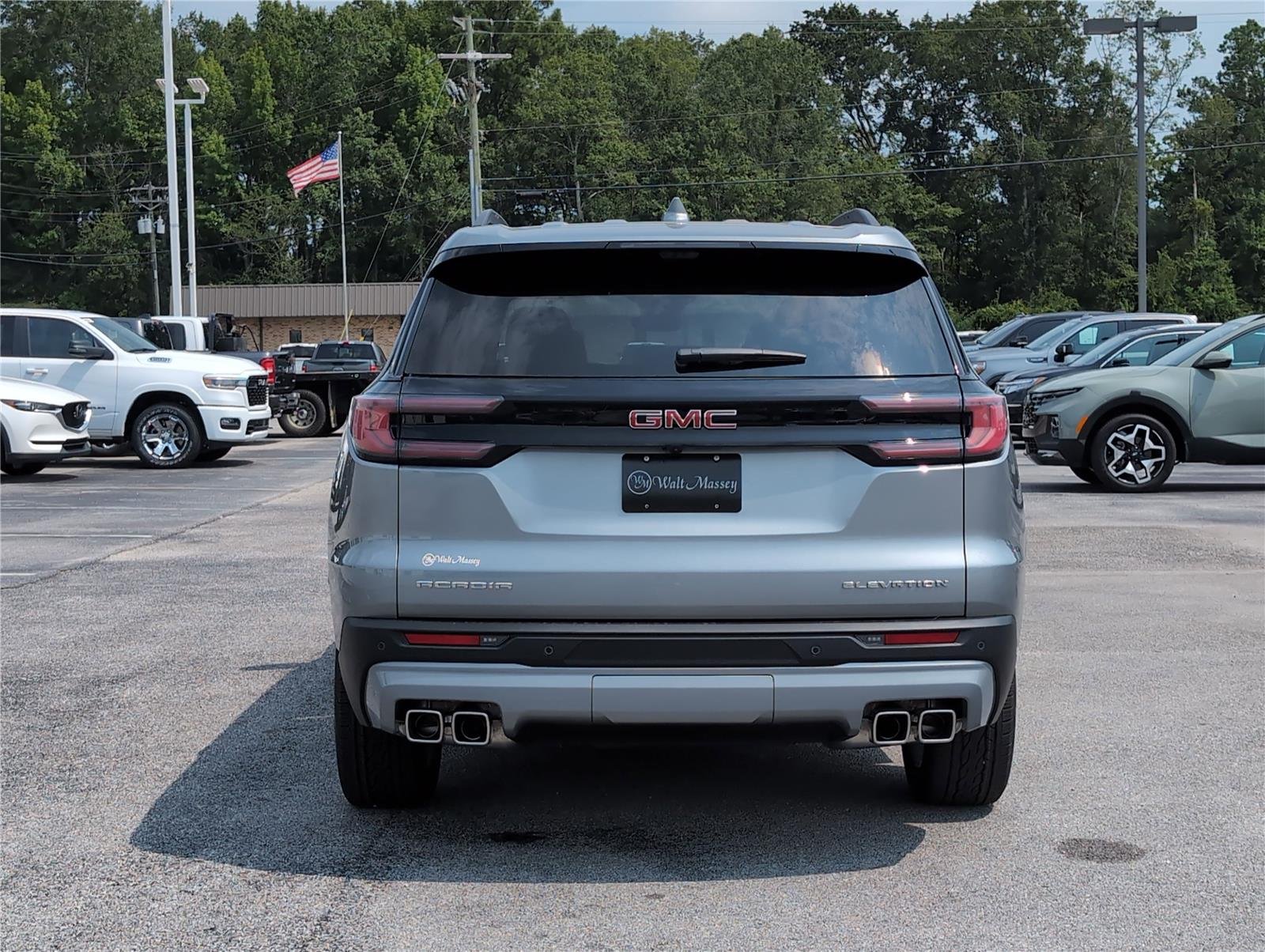 2026 Gmc Acadia Elevation photo 4