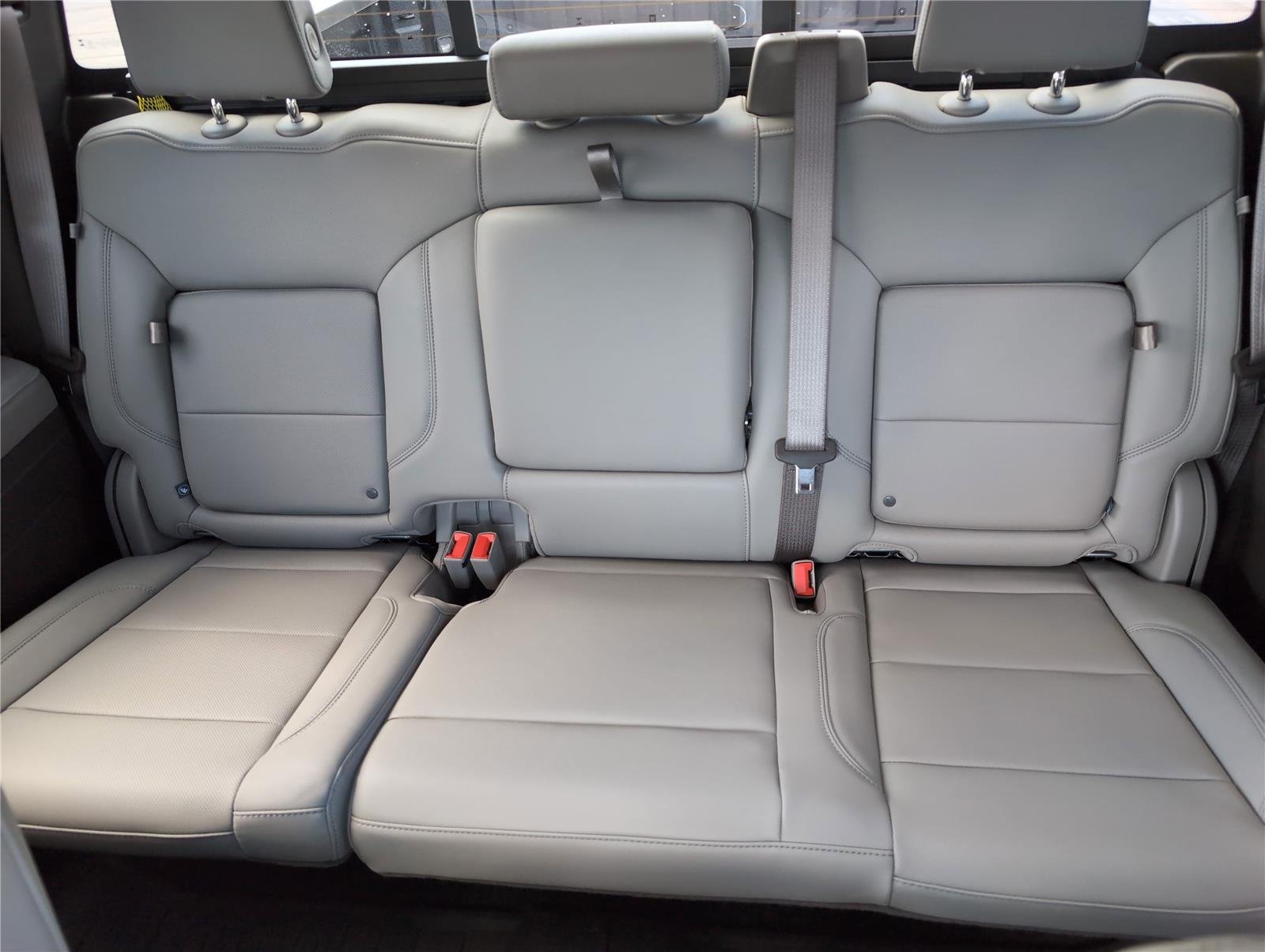 2026 Gmc Sierra 1500 SLT photo 24