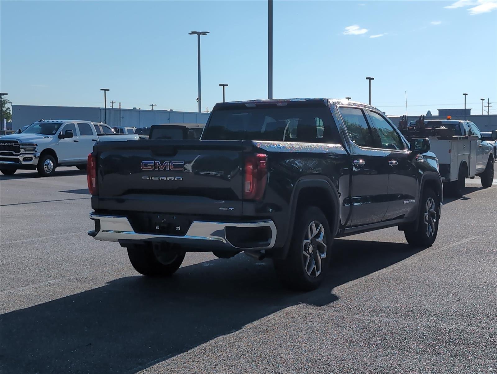 2023 Gmc Sierra 1500 SLT photo 5