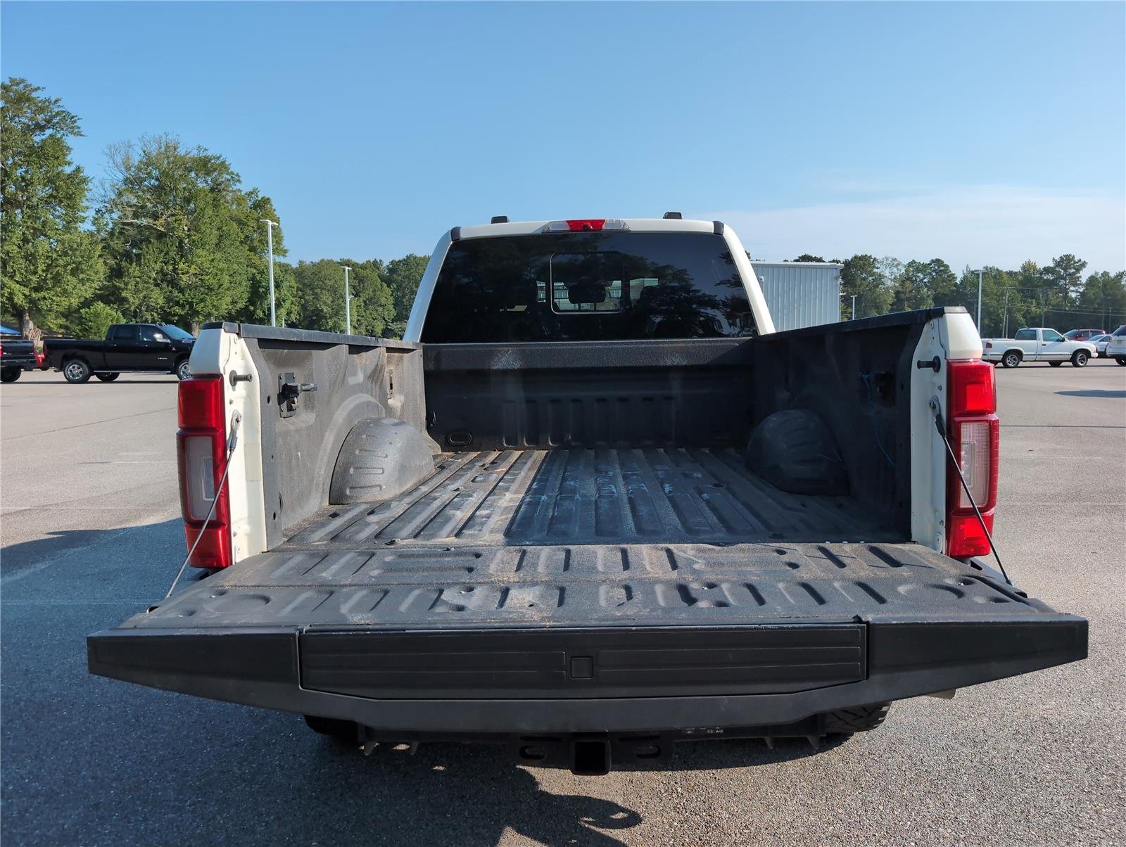 2022 Ford F-250 Lariat photo 28