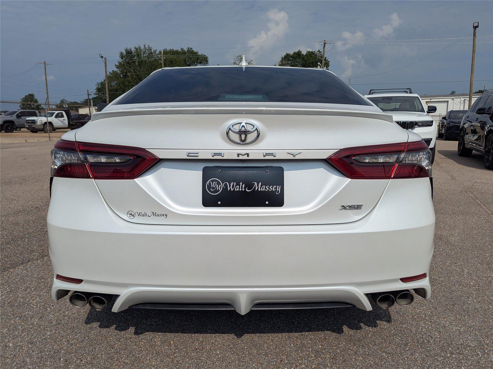 2022 Toyota Camry XSE photo 4