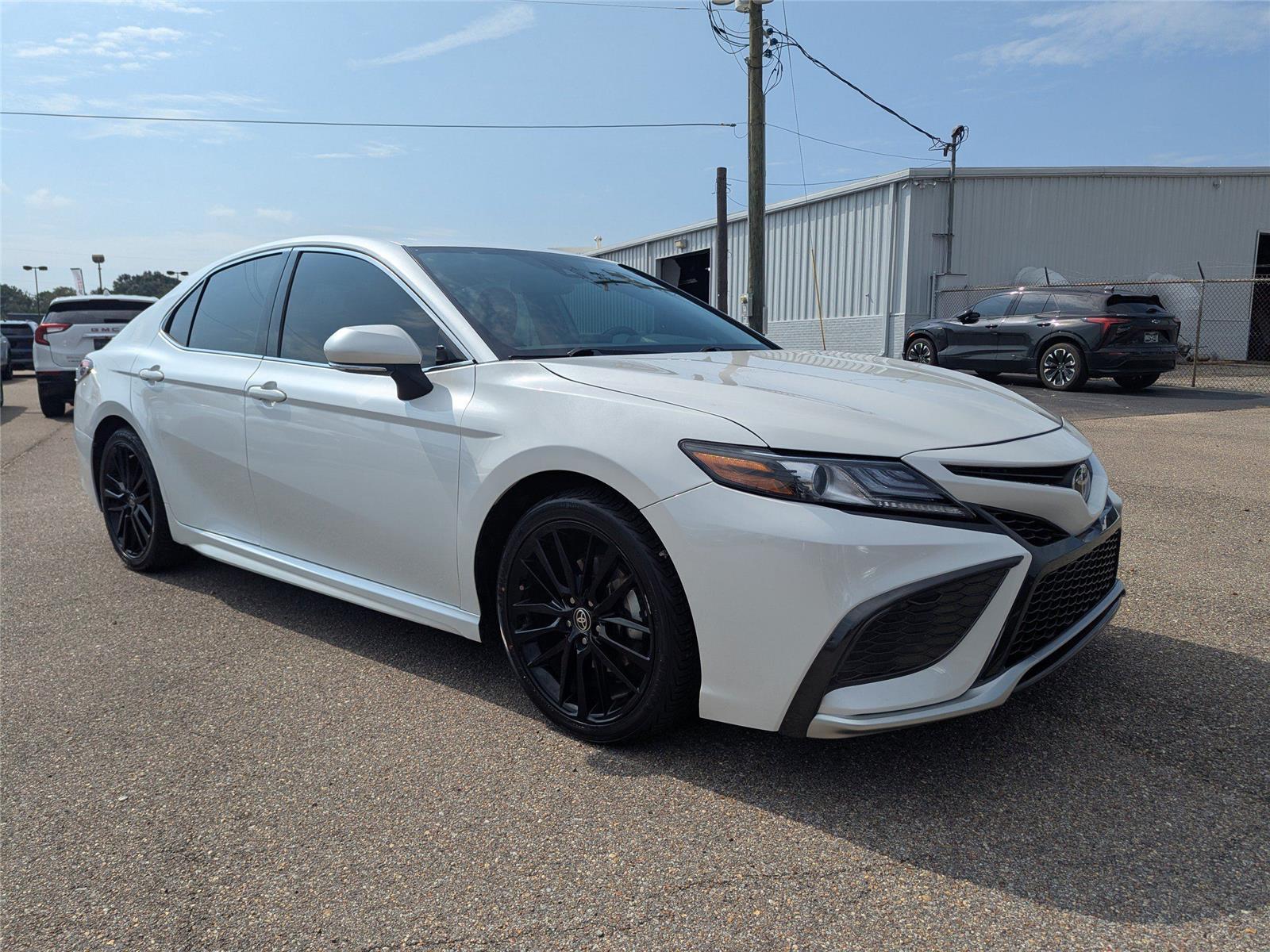 2022 Toyota Camry XSE photo 7