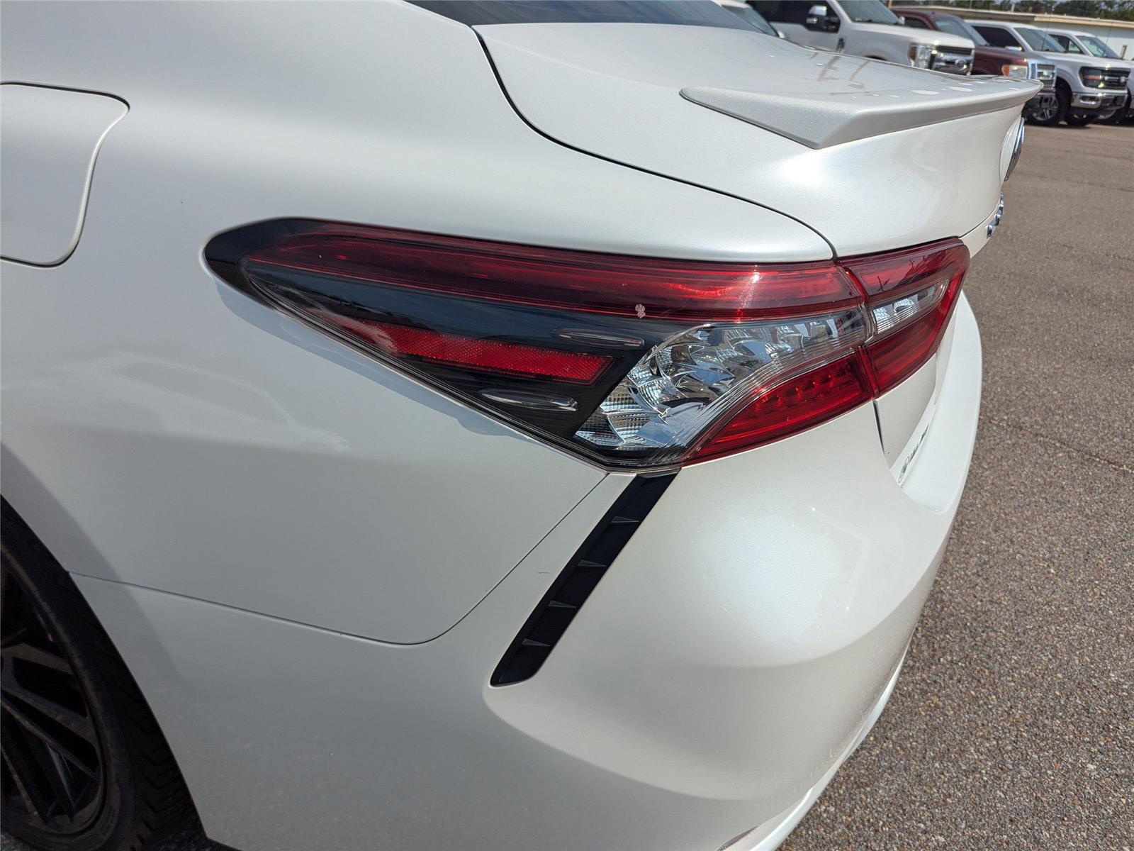 2022 Toyota Camry XSE photo 12