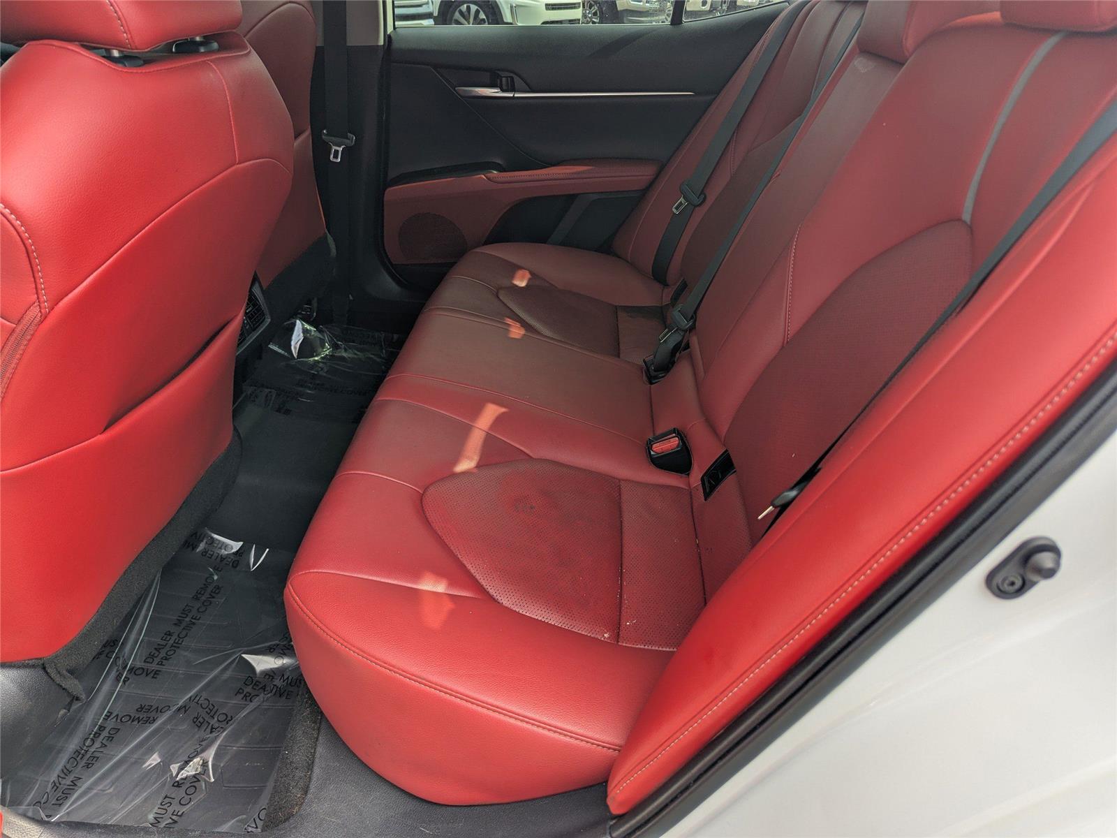 2022 Toyota Camry XSE photo 13