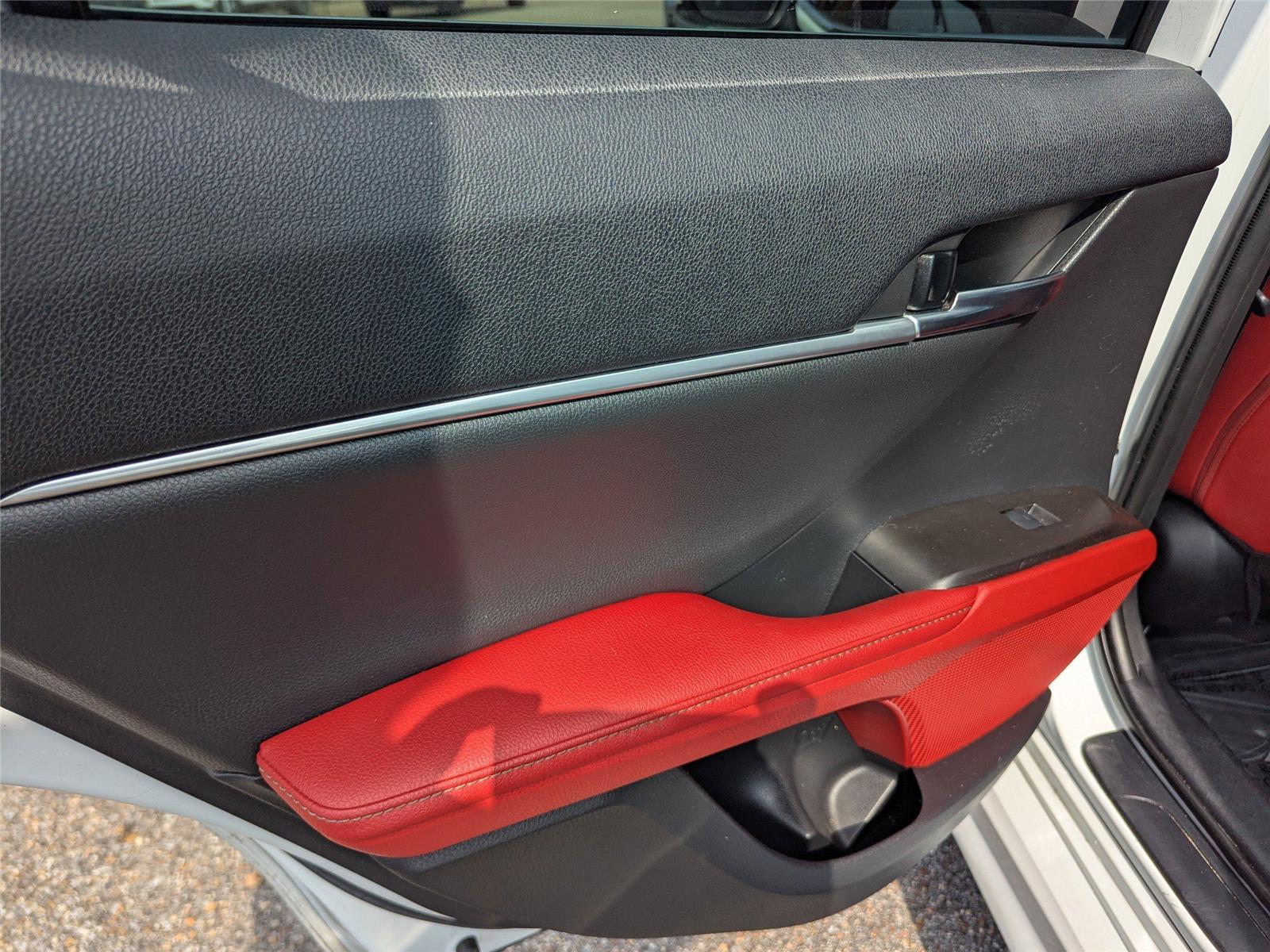 2022 Toyota Camry XSE photo 14