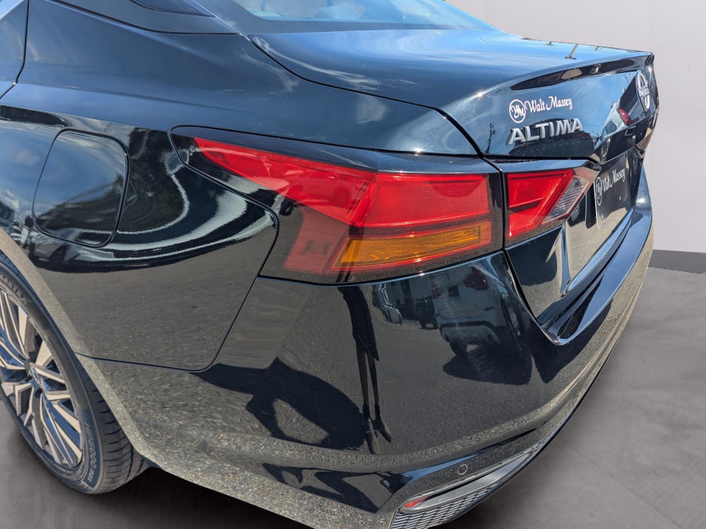 2024 Nissan Altima 2.5 SV photo 4