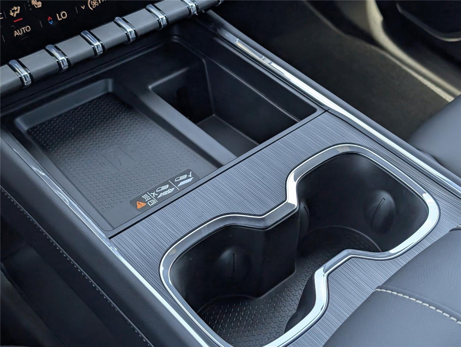 2025 Gmc Acadia Elevation photo 17