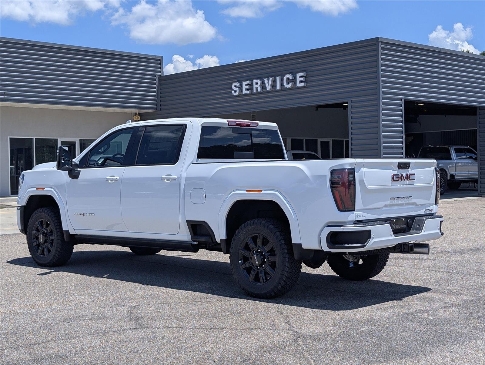 2025 Gmc Sierra 2500 HD AT4 photo 3
