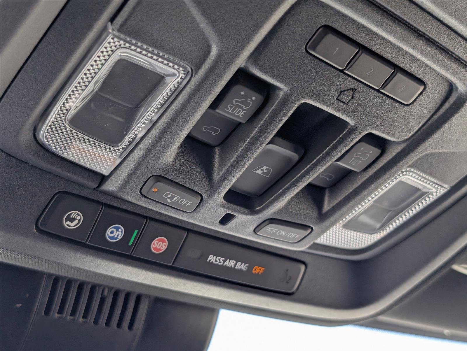 2025 Gmc Sierra 2500 HD AT4 photo 32