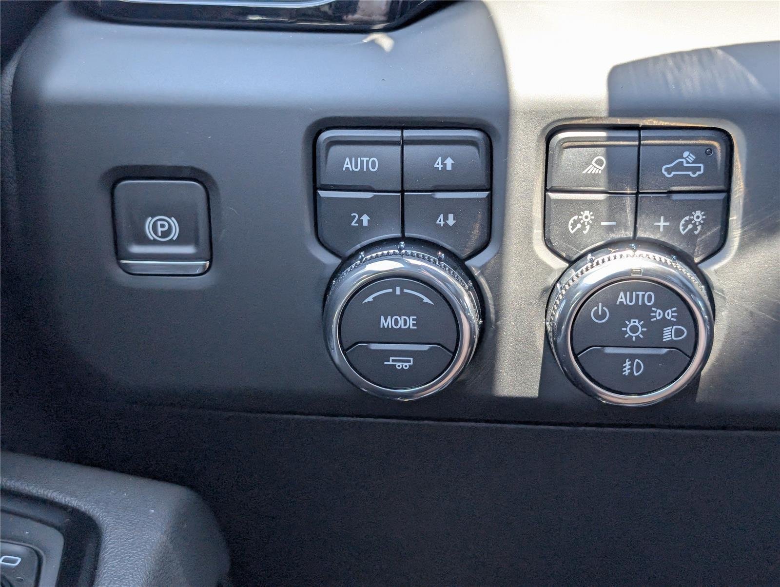2025 Gmc Sierra 2500 HD AT4 photo 33