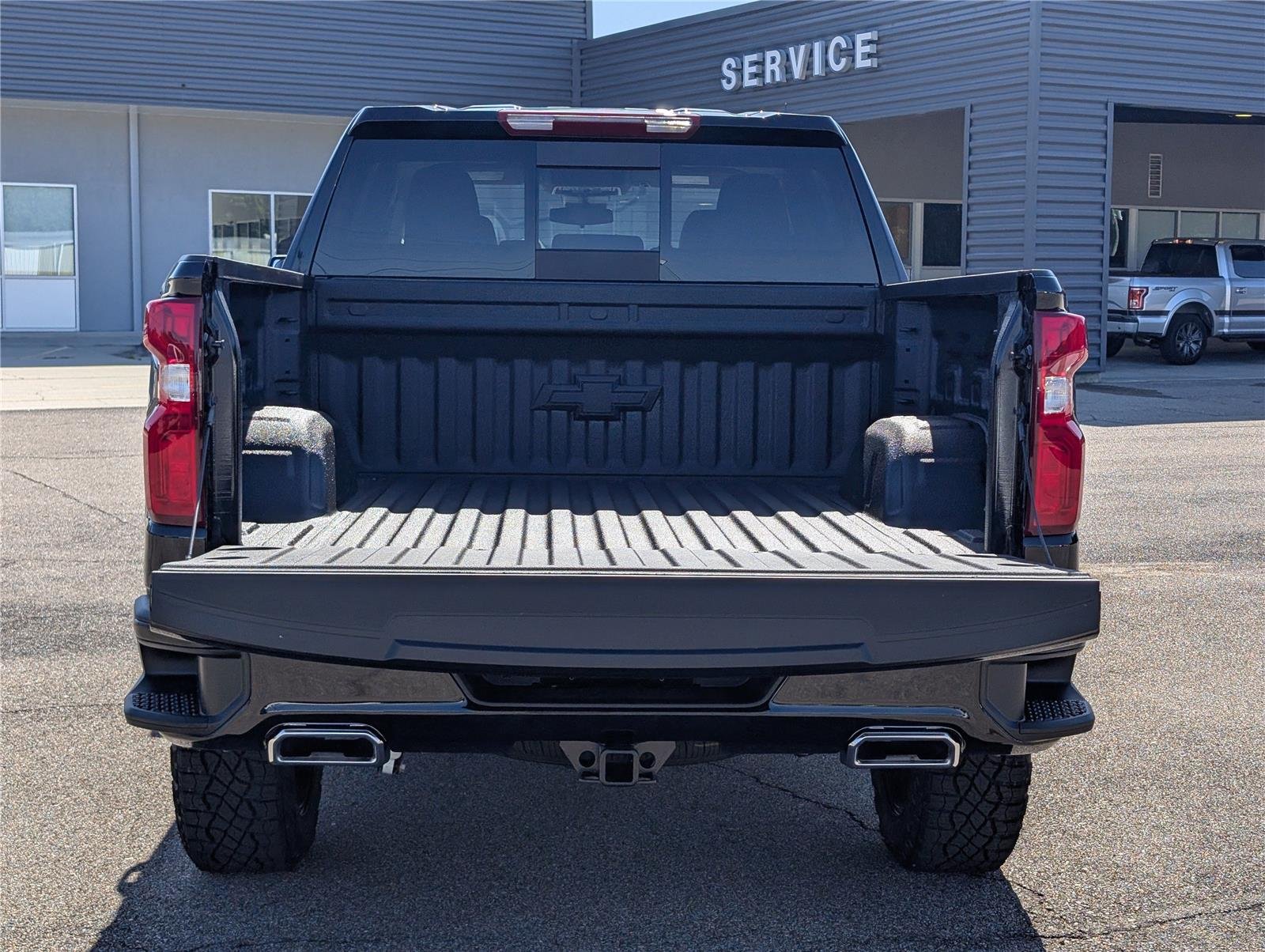 2025 Chevrolet Silverado 1500 LT Trail Boss photo 5