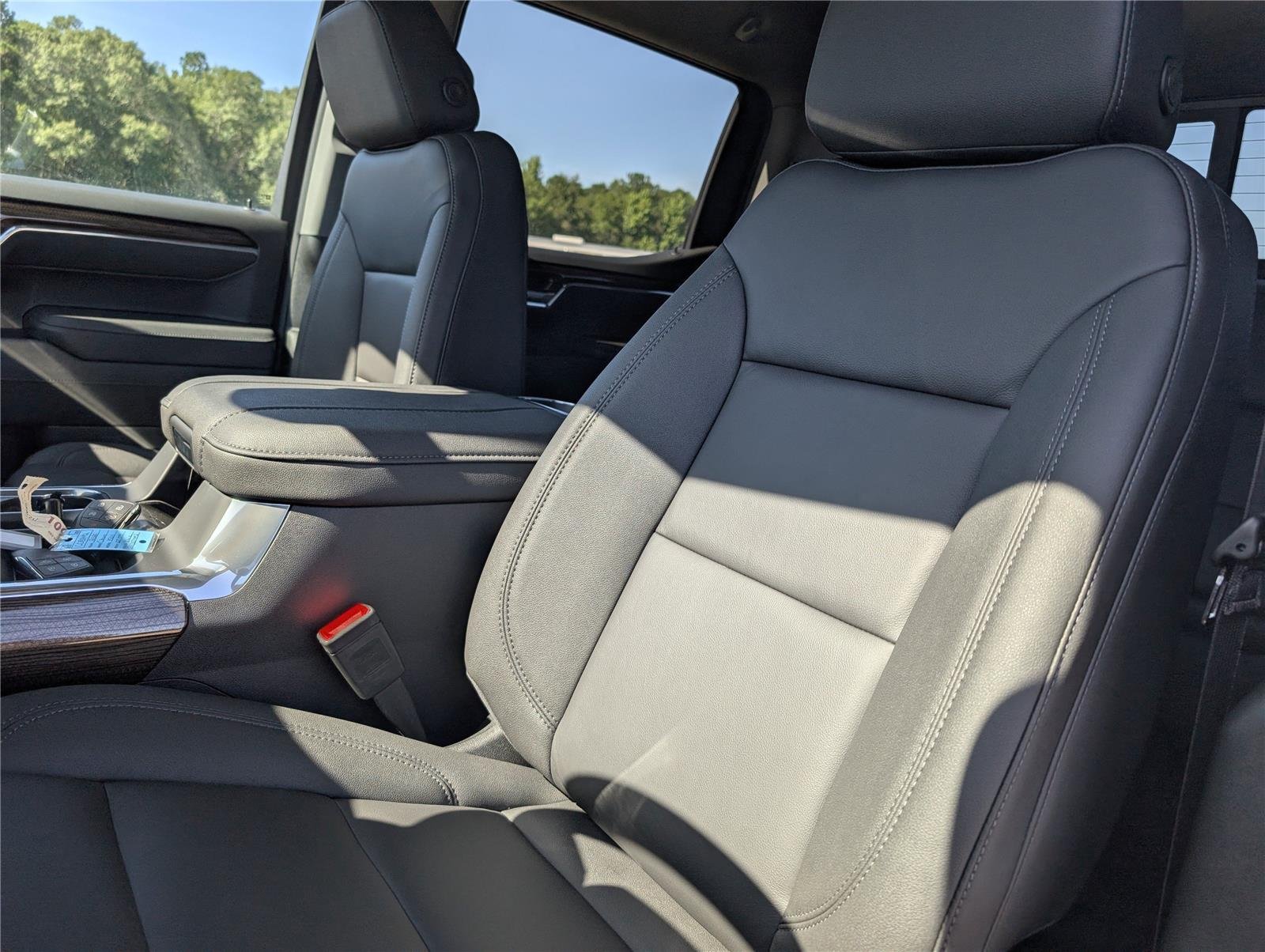 2025 Chevrolet Silverado 1500 LT Trail Boss photo 15