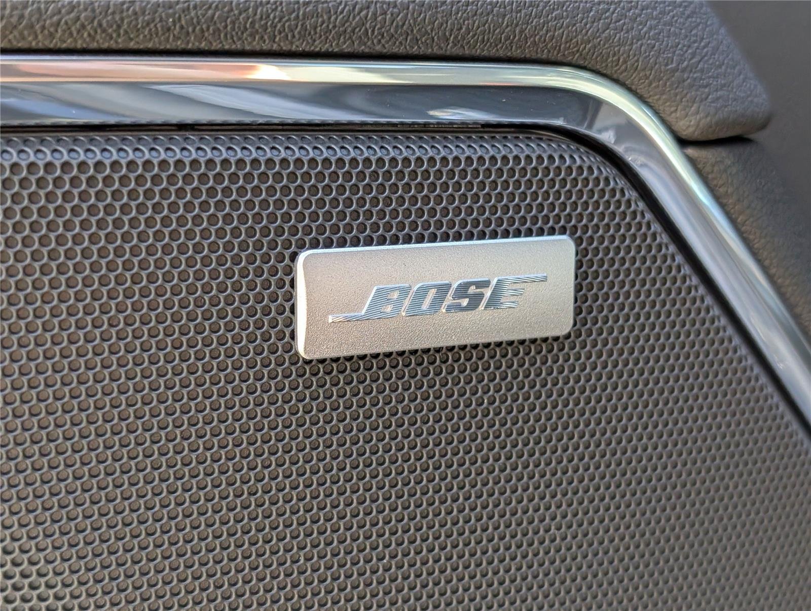 2025 Chevrolet Silverado 1500 LT Trail Boss photo 19
