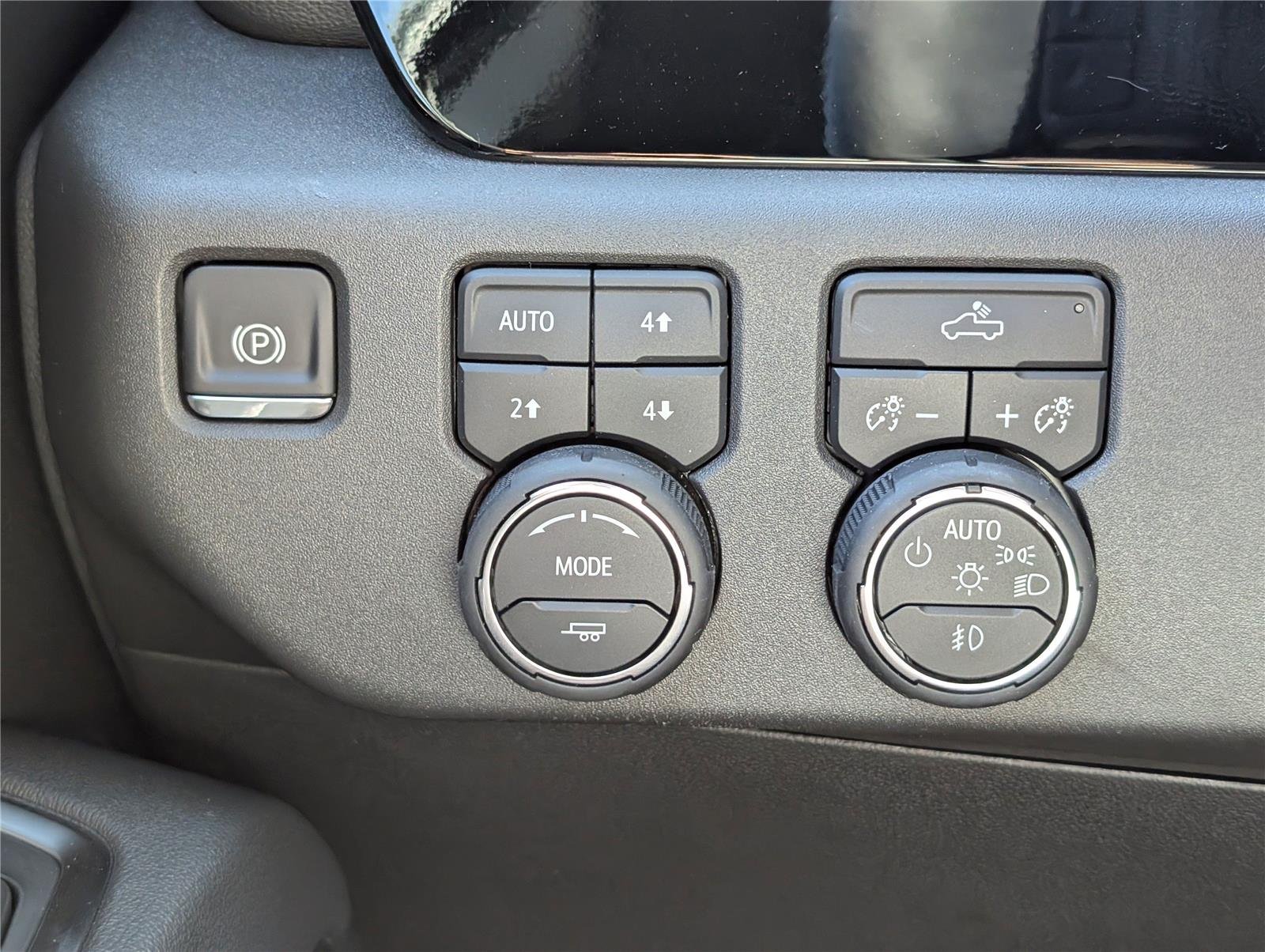 2025 Chevrolet Silverado 1500 LT Trail Boss photo 30