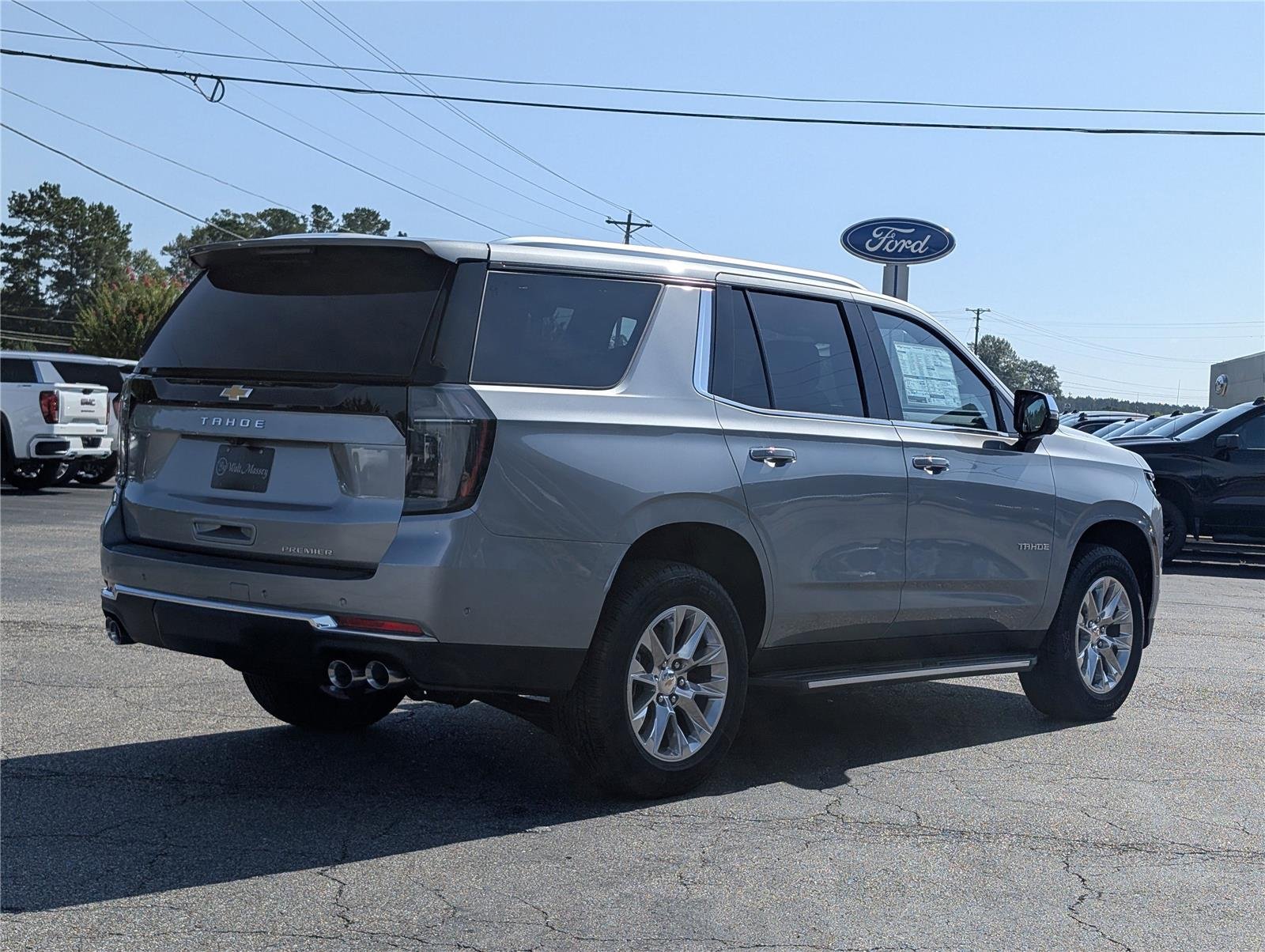 2025 Chevrolet Tahoe Premier photo 5