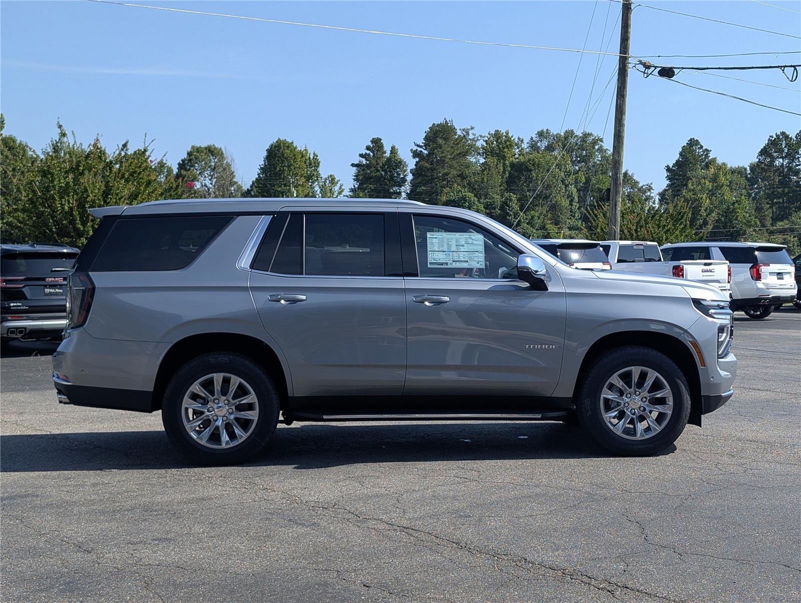 2025 Chevrolet Tahoe Premier photo 6