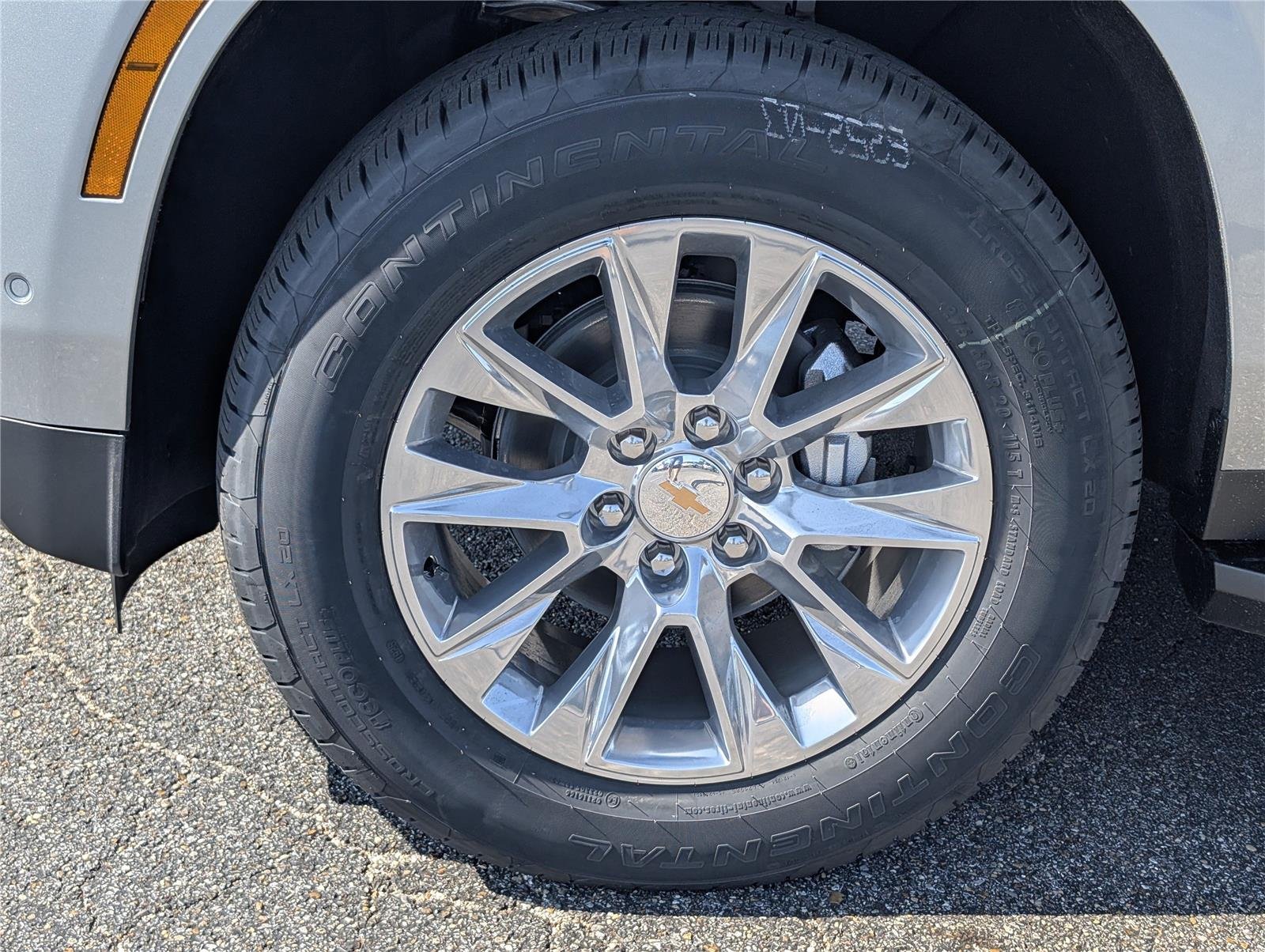 2025 Chevrolet Tahoe Premier photo 8