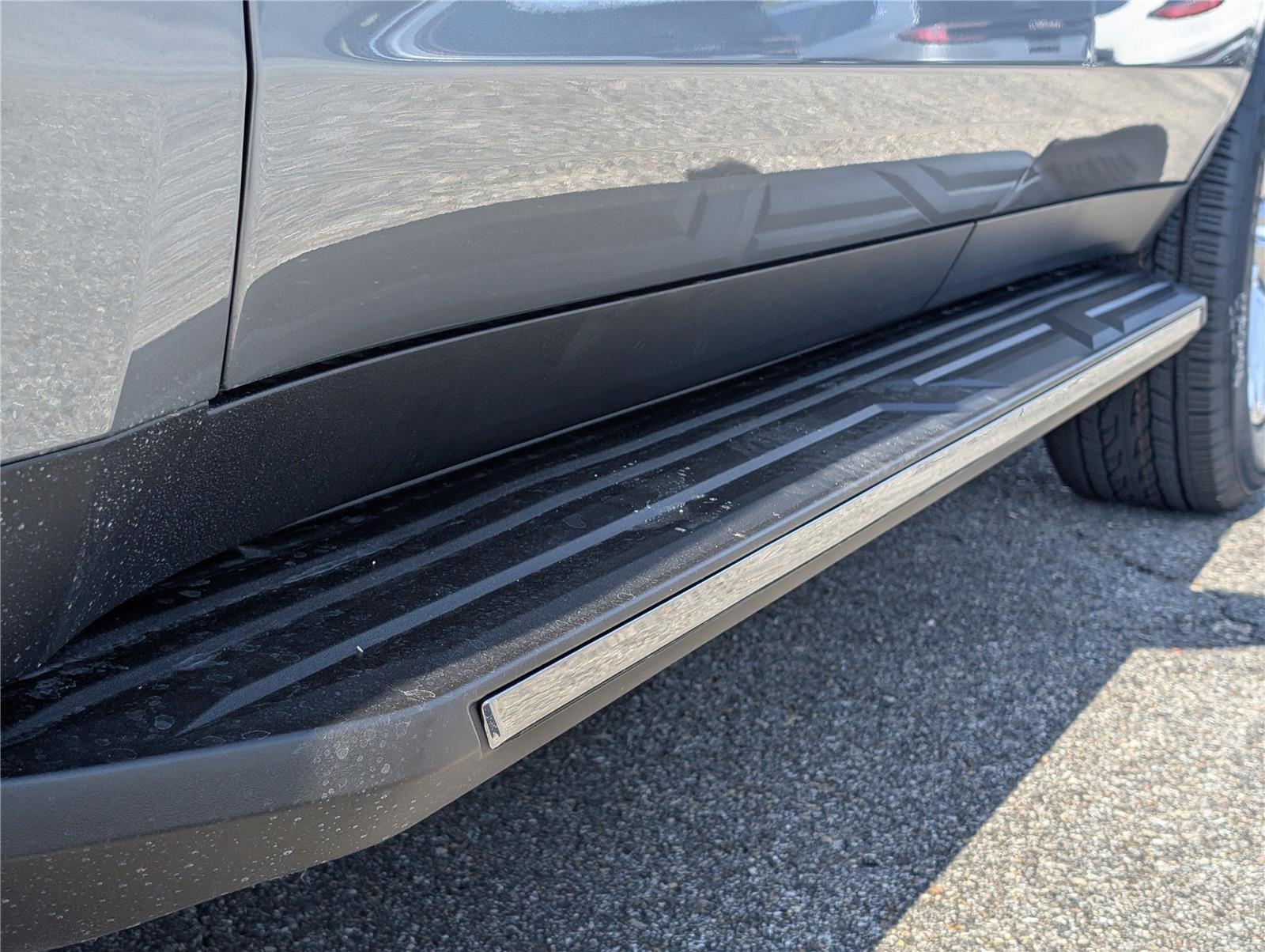 2025 Chevrolet Tahoe Premier photo 9