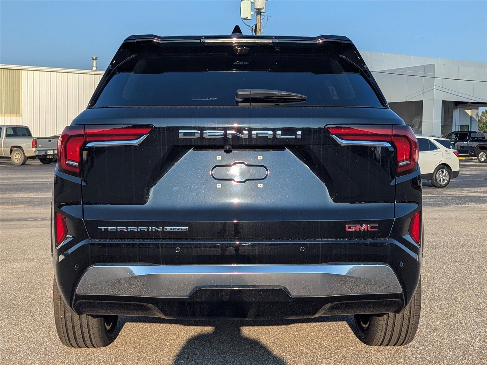 2026 Gmc Terrain Denali photo 7