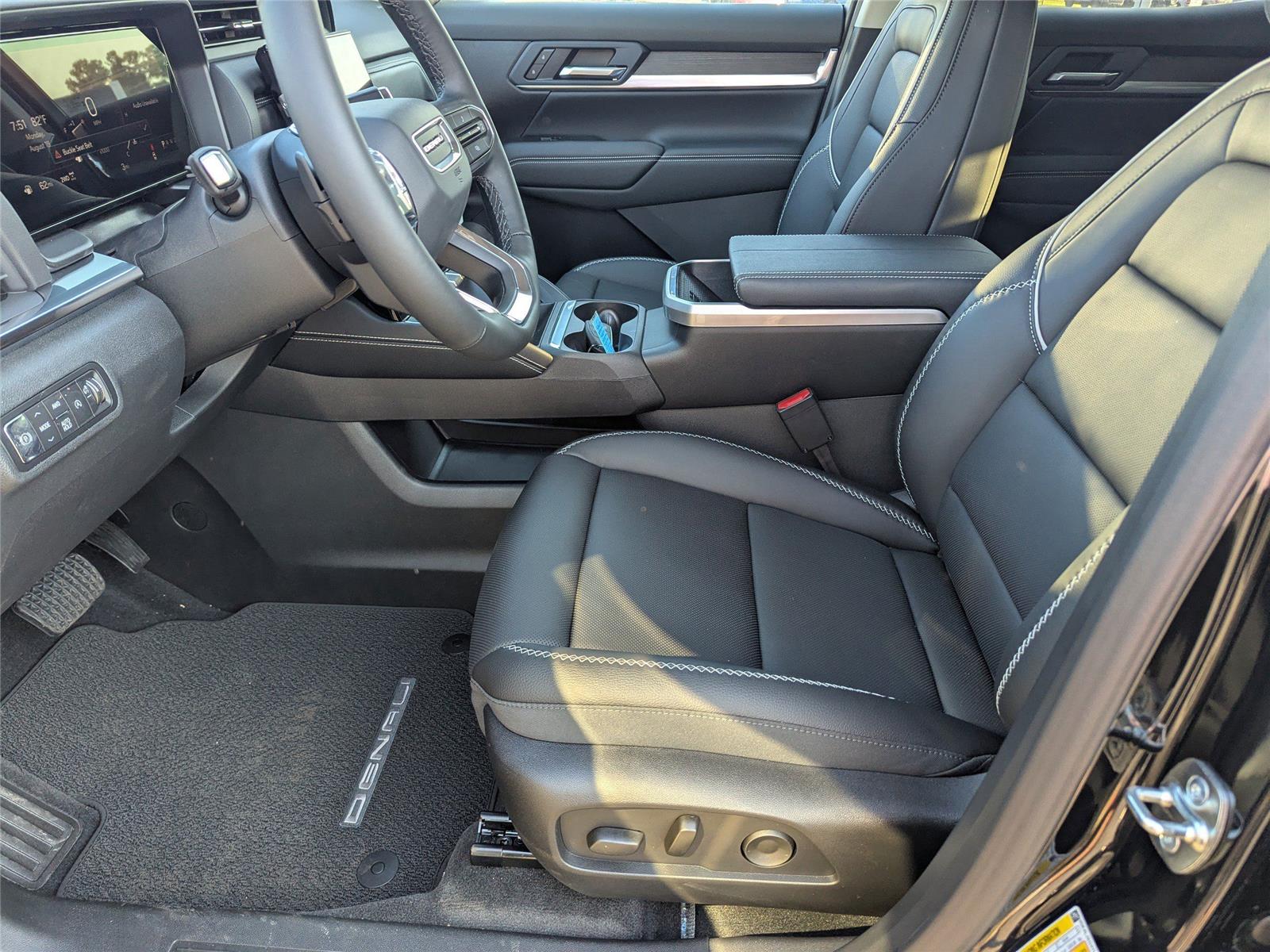 2026 Gmc Terrain Denali photo 34