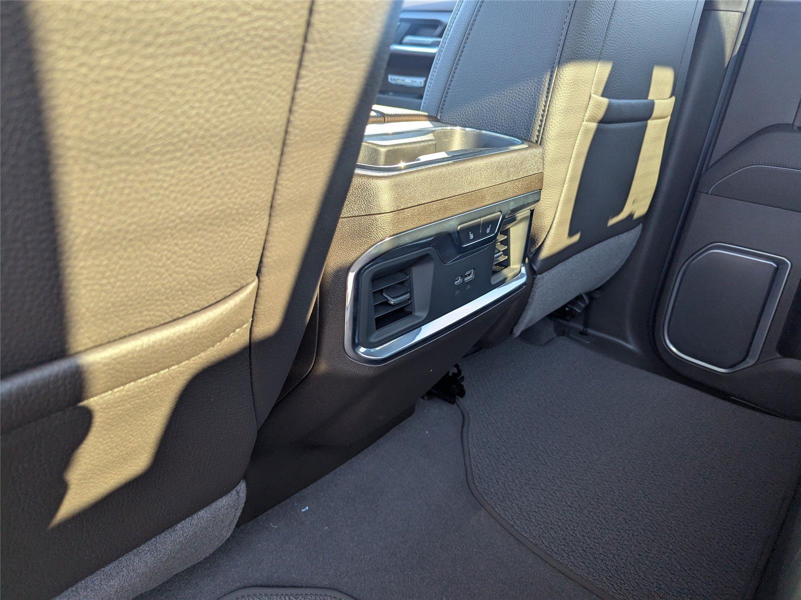 2026 Gmc Sierra 1500 Denali photo 15