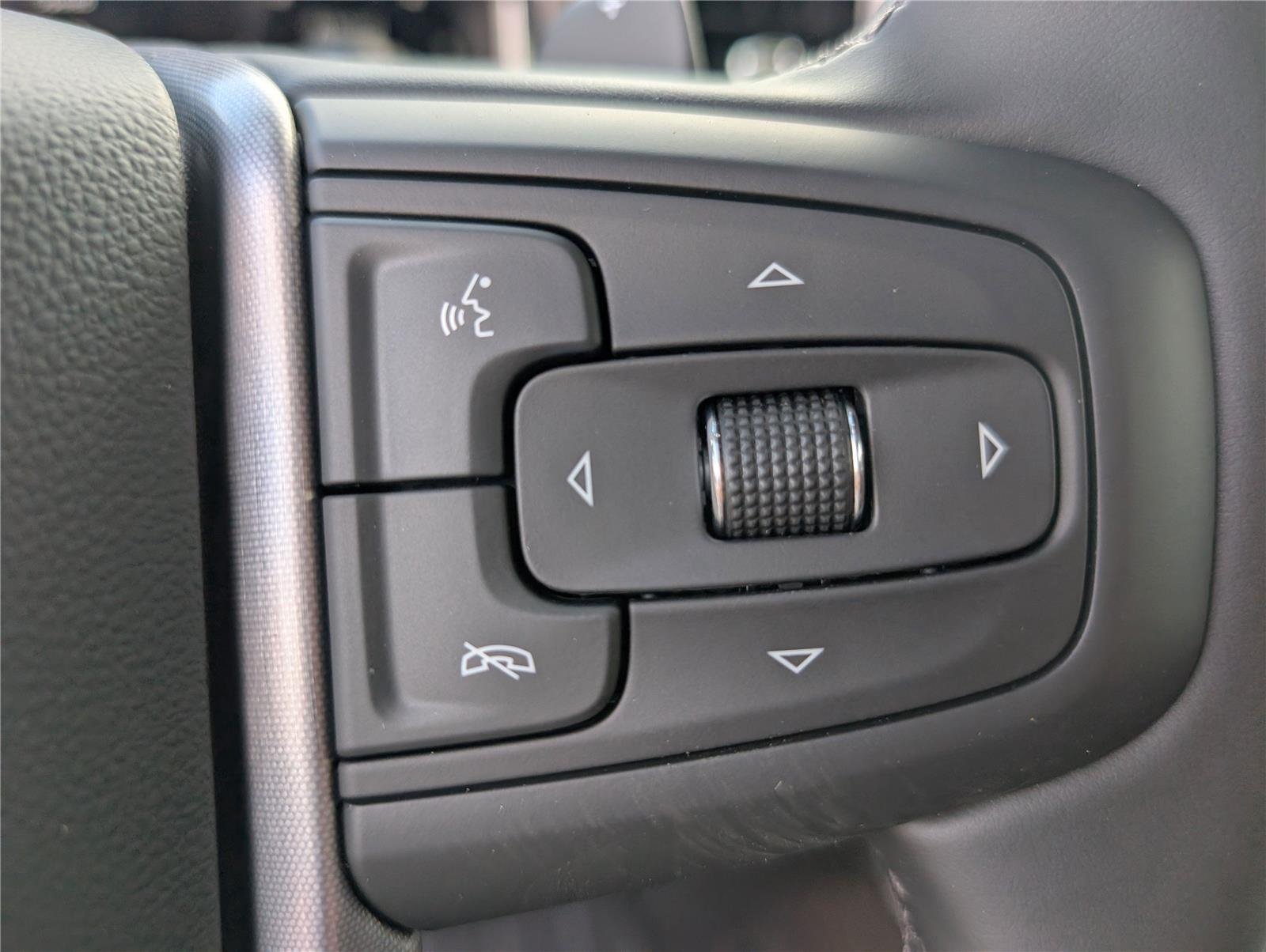2026 Gmc Sierra 1500 SLT photo 23
