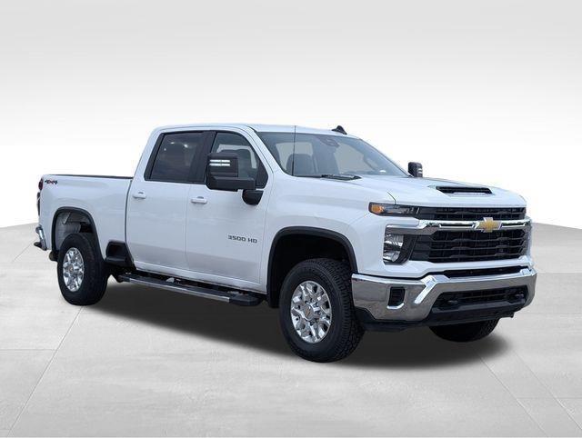 2024 Chevrolet Silverado 3500HD LT photo 7