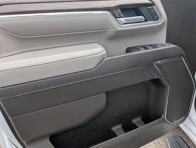 2024 Chevrolet Silverado 3500HD LT photo 13