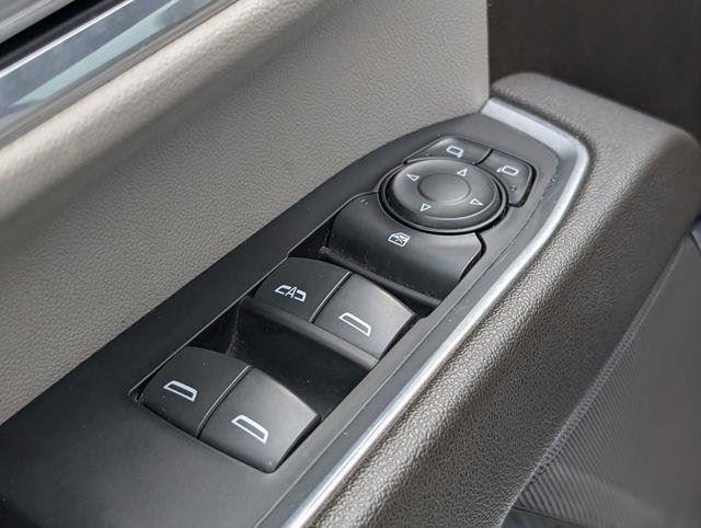 2024 Chevrolet Silverado 3500HD LT photo 21