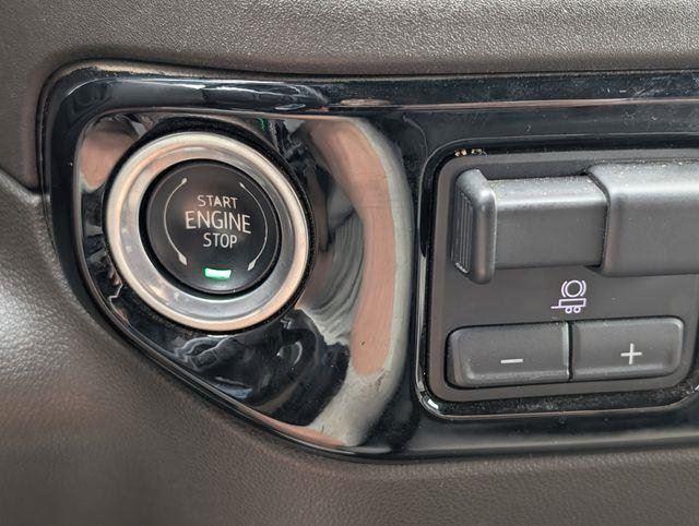 2024 Chevrolet Silverado 3500HD LT photo 22