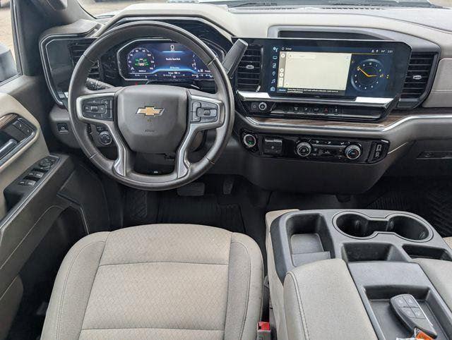 2024 Chevrolet Silverado 3500HD LT photo 25