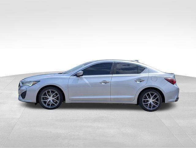 2022 Acura ILX Premium photo 2